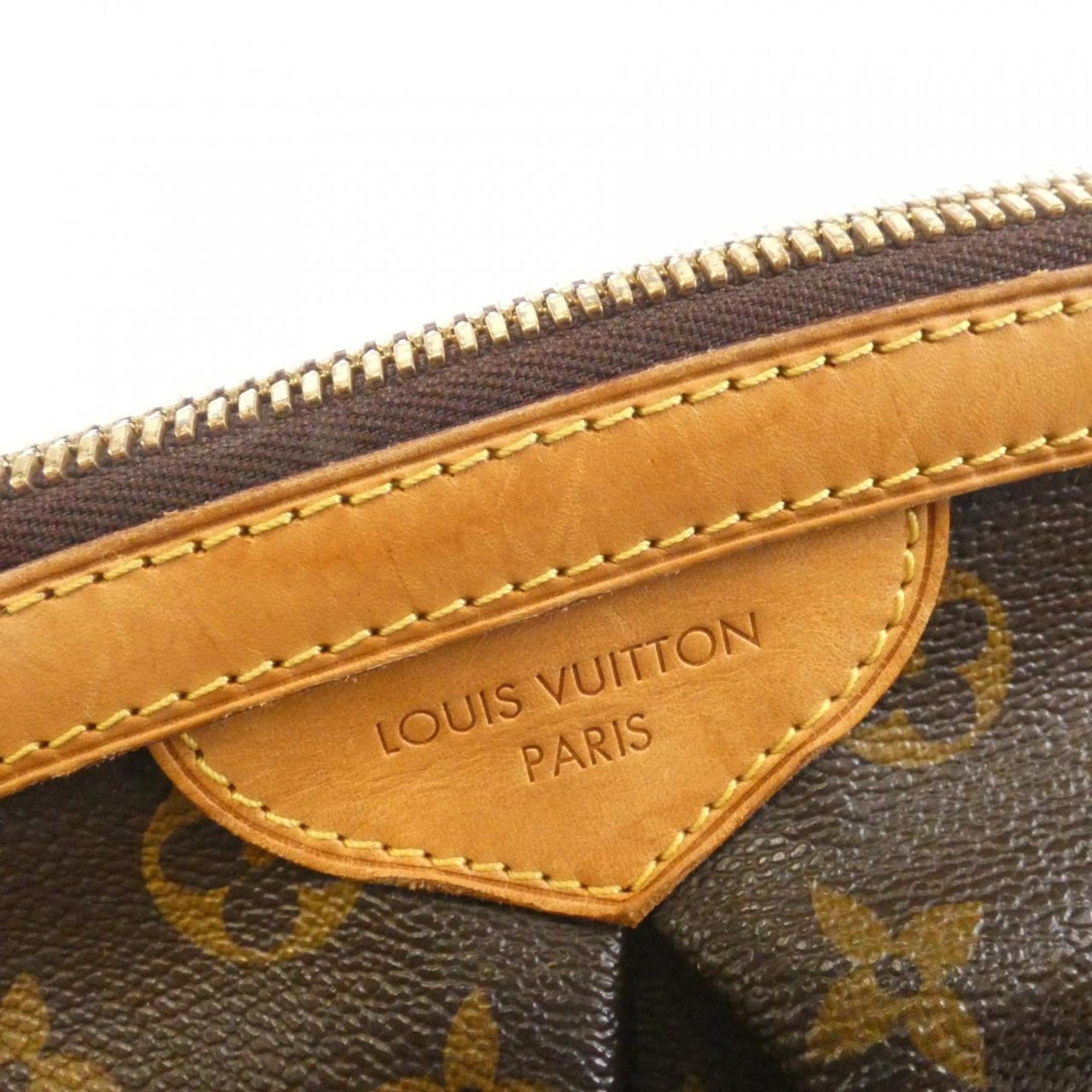 Louis Vuitton Marron Coated Canvas Shoulder Bag (Pre-Owned)