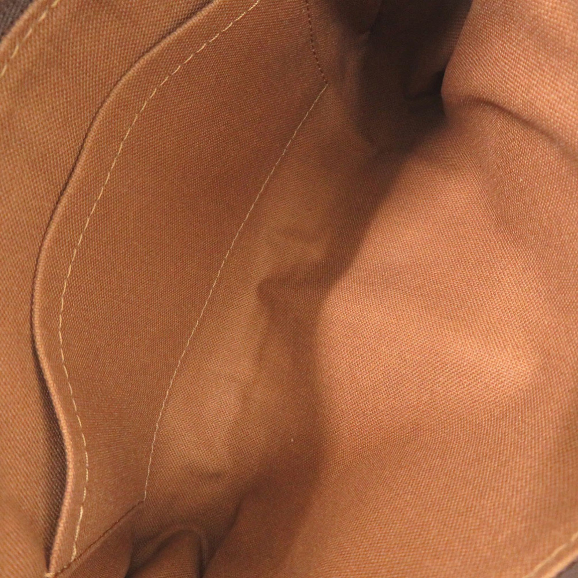 Louis Vuitton Brown Monogram Monogram Handbag Pochette (Pre-Owned)