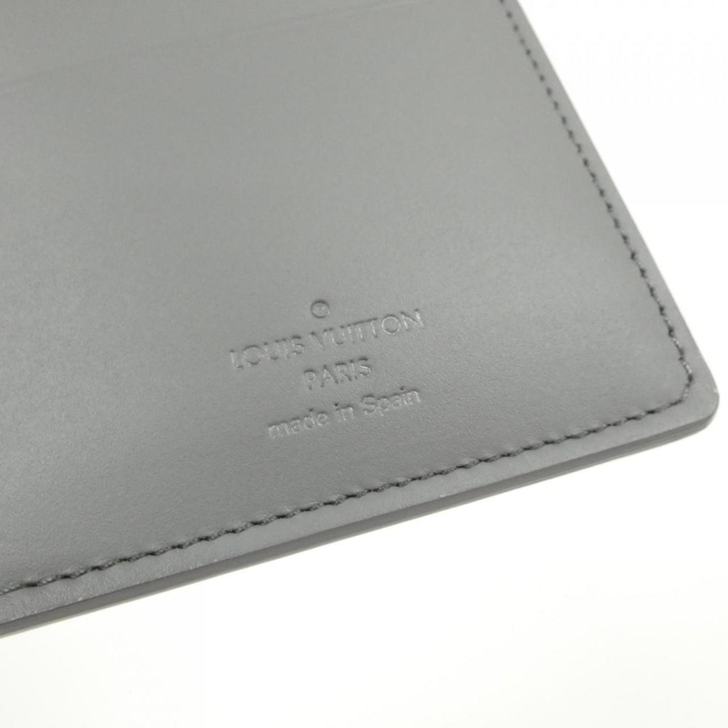 Louis Vuitton Gris Leather Long Wallet (Bi-Fold) (Pre-Owned)