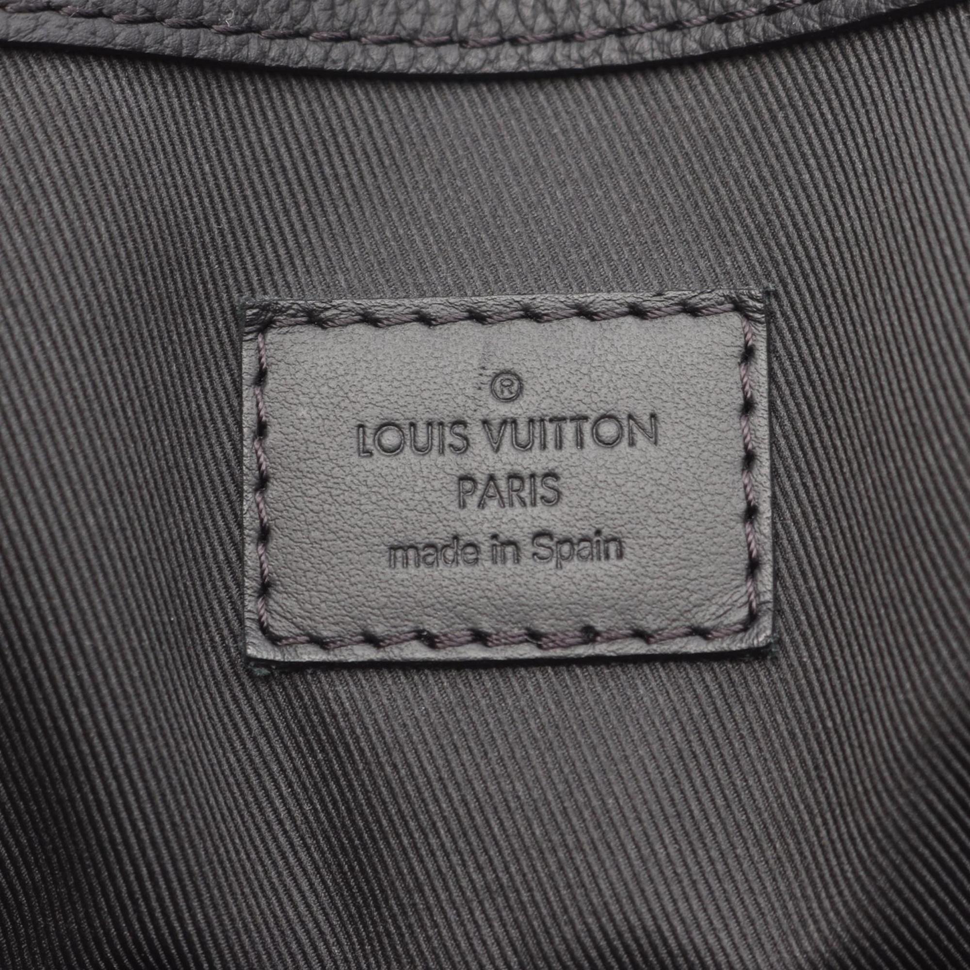 Louis Vuitton Black Leather Tote Bag (Pre-Owned)