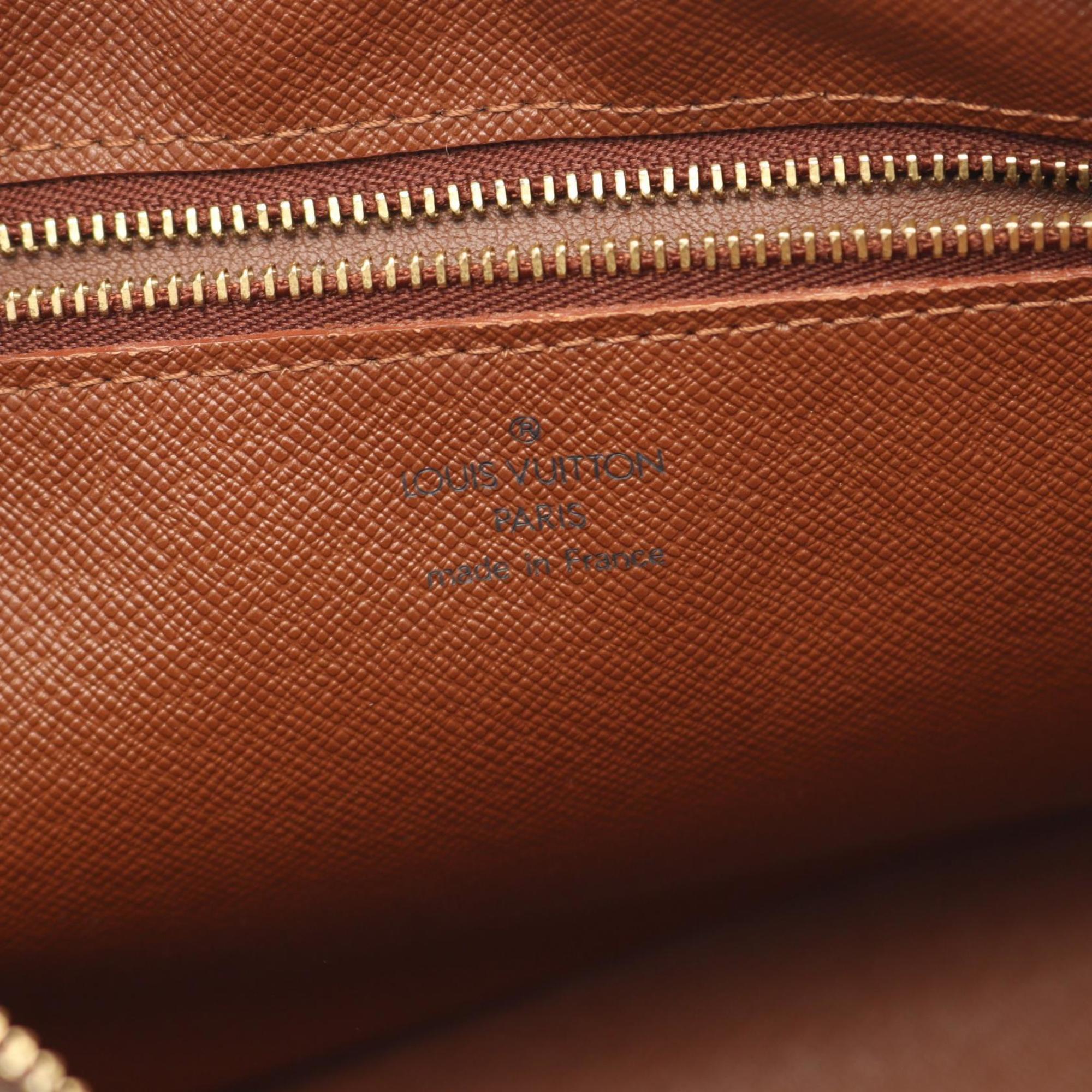 Louis Vuitton Brown Coated Canvas Shoulder Bag (Pre-Owned)