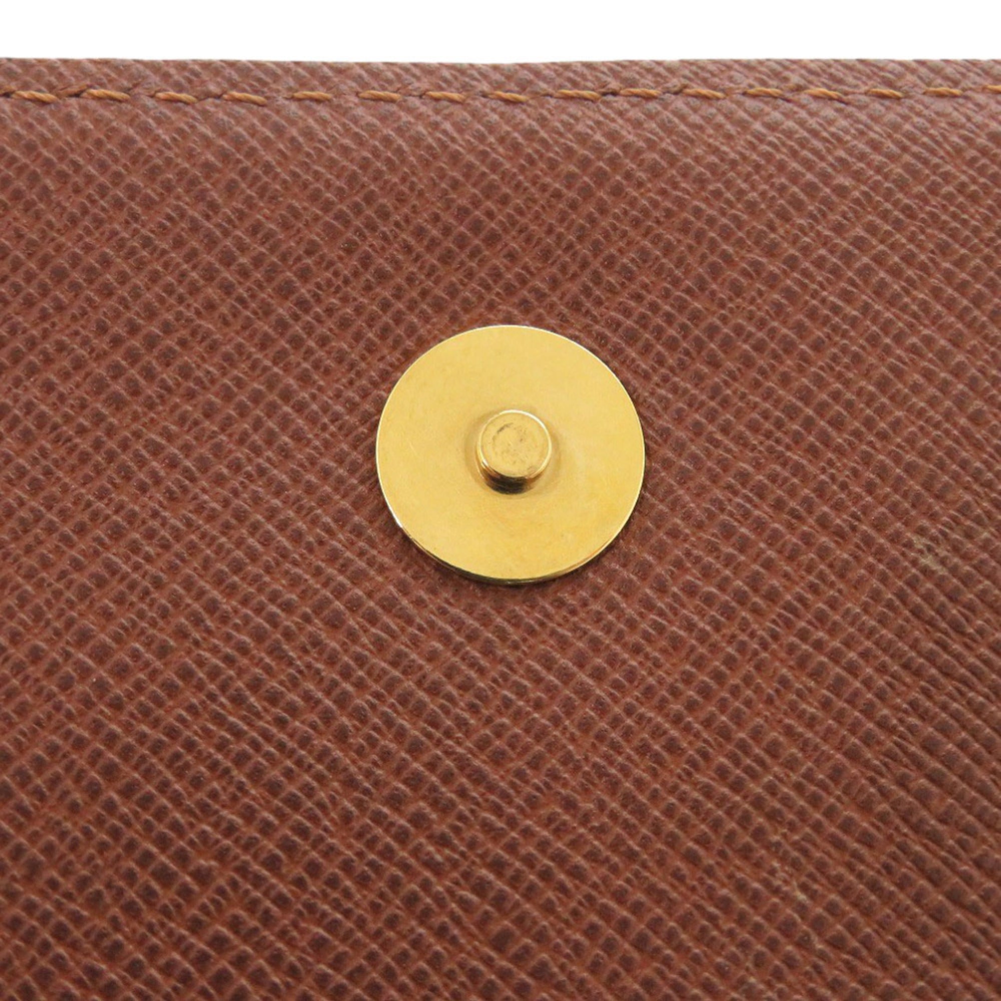 Louis Vuitton Brown Monogram Canvas Shoulder Bag (Pre-Owned)