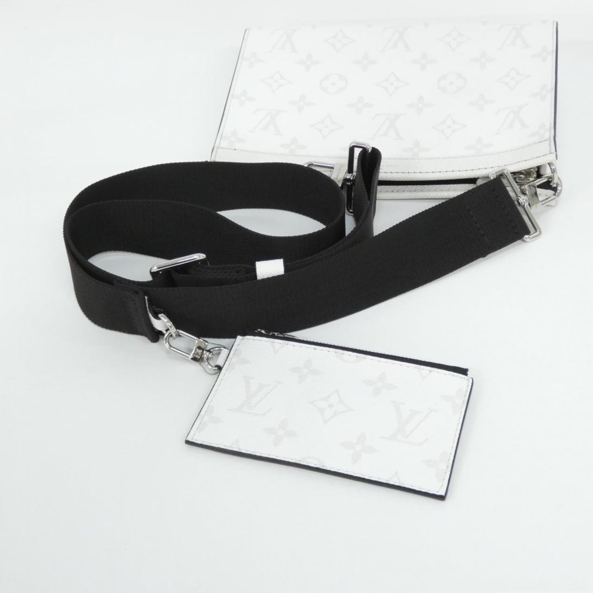 Louis Vuitton White Coated Canvas Leather Shoulder Bag (Pre-Owned)