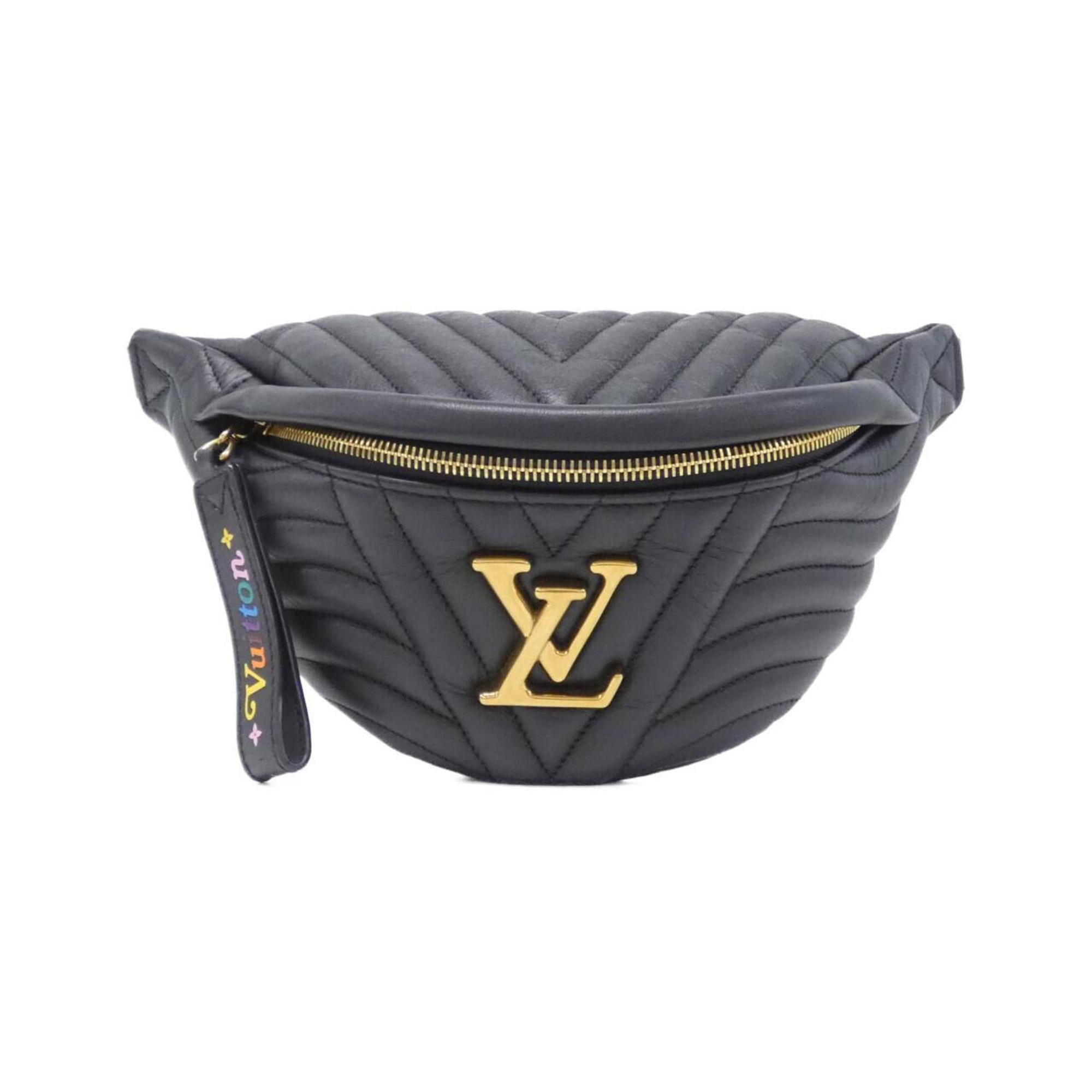 Louis Vuitton Black Leather Shoulder Bag (Pre-Owned)