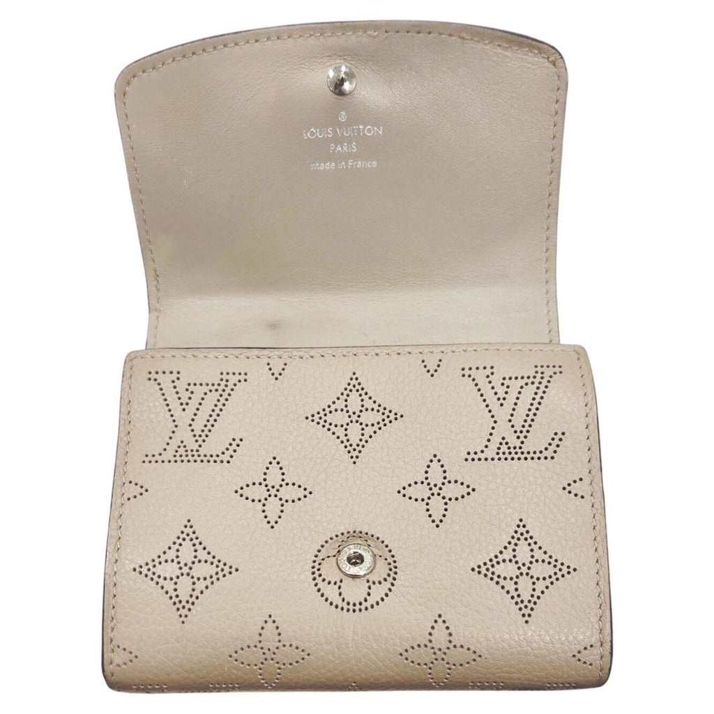 Louis Vuitton Galle Mahina Leather Wallet (Bi-Fold) (Pre-Owned)