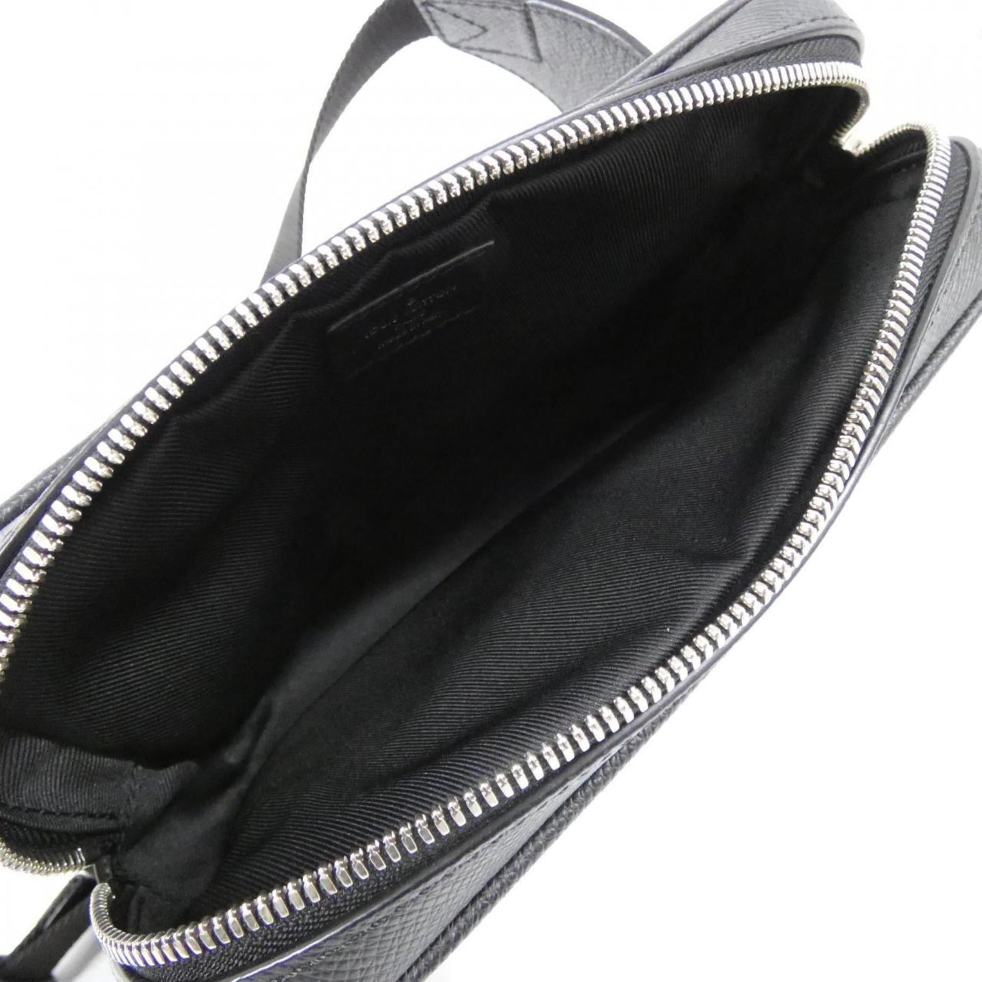 Louis Vuitton Black Leather Shoulder Bag (Pre-Owned)