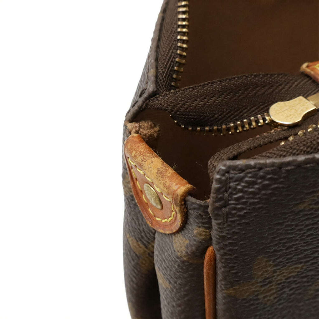 Louis Vuitton Brown Monogram Monogram Handbag Pouch Shoulder Bag (Pre-Owned)