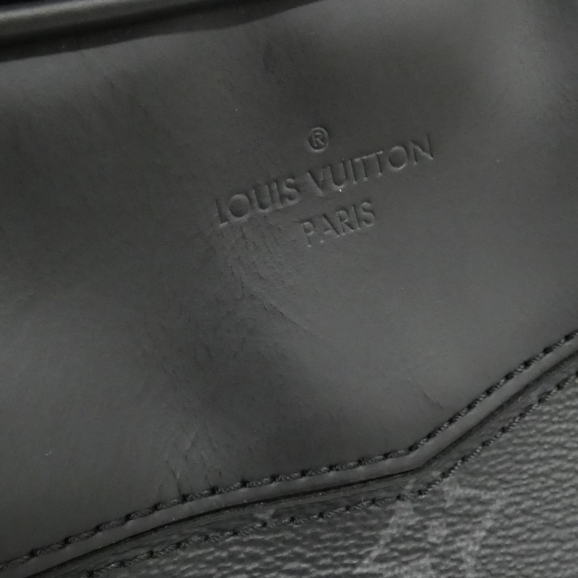 Louis Vuitton Black Monogram Eclipse Monogram Eclipse Shoulder Bag (Pre-Owned)