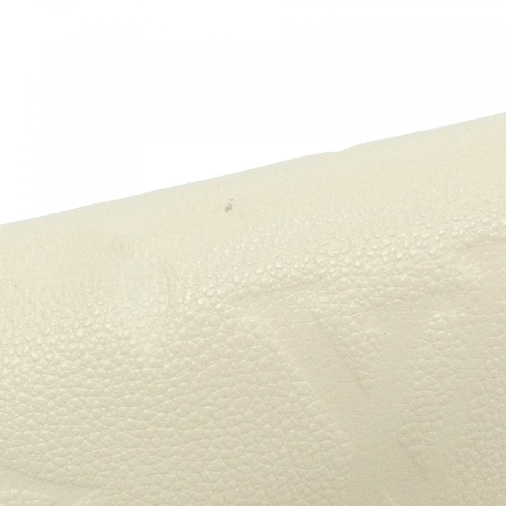 Louis Vuitton Cream Leather Shoulder Bag (Pre-Owned)