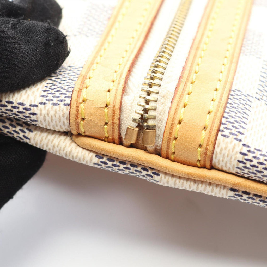 Louis Vuitton White Damier Azur Leather Shoulder Bag (Pre-Owned)