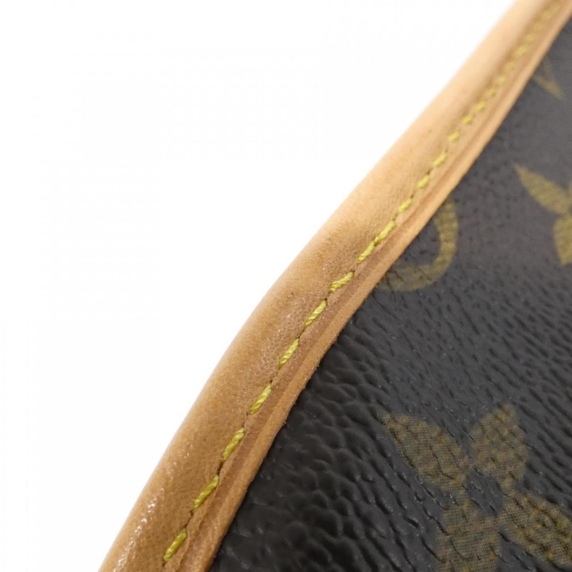 Louis Vuitton Brown Coated Canvas Shoulder Bag (Pre-Owned)
