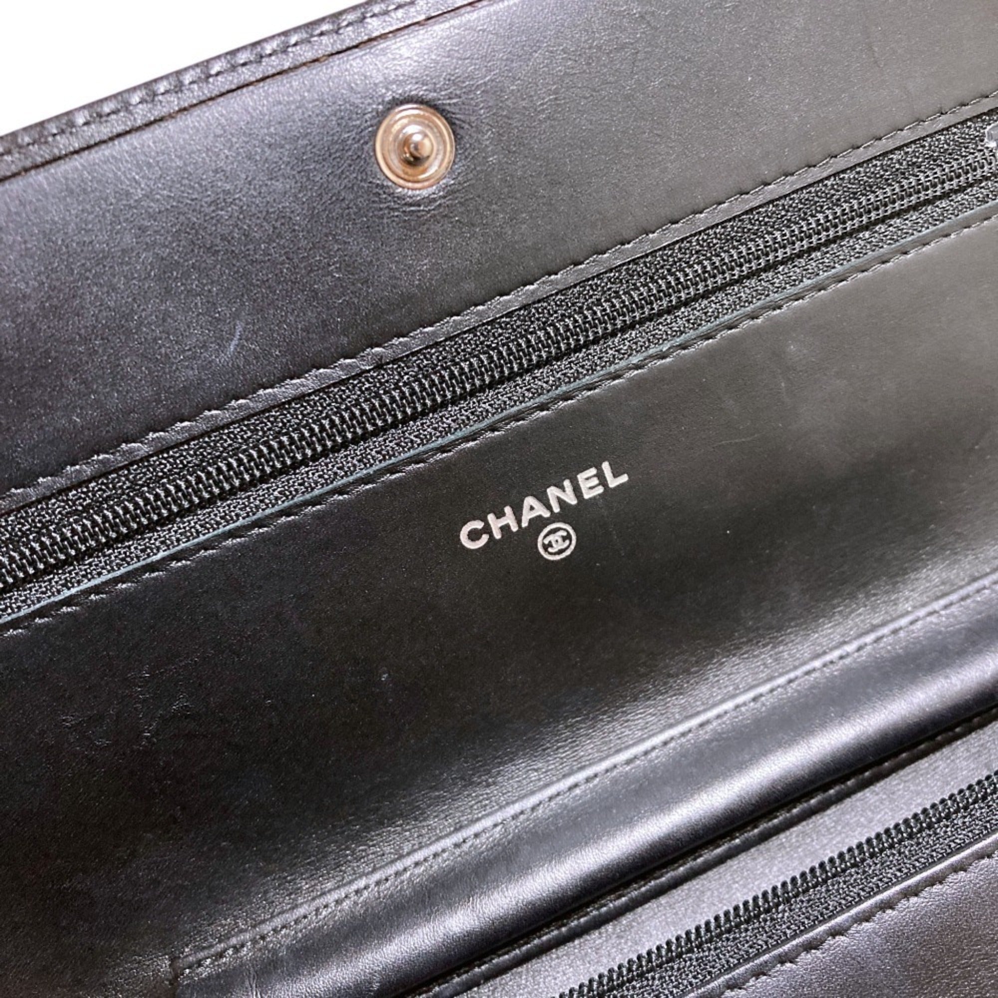Cambon Wallet on Chain Quilted Leather