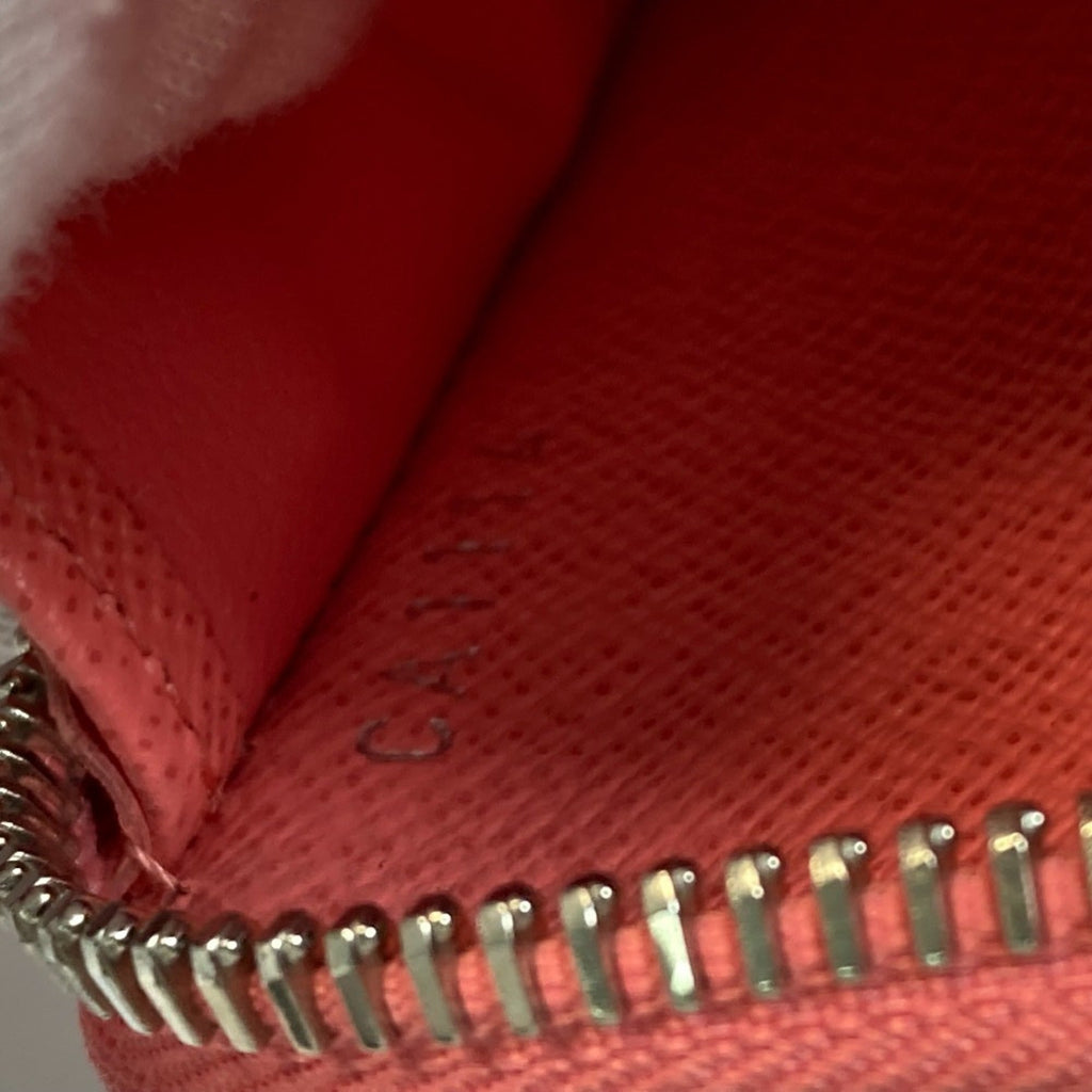 Louis Vuitton Epi Corail Pink Epi Leather Long Wallet (Bi-Fold) (Pre-Owned)