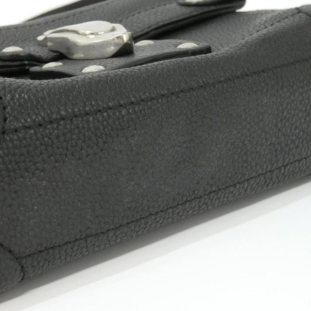 Louis Vuitton Black Leather Shoulder Bag (Pre-Owned)