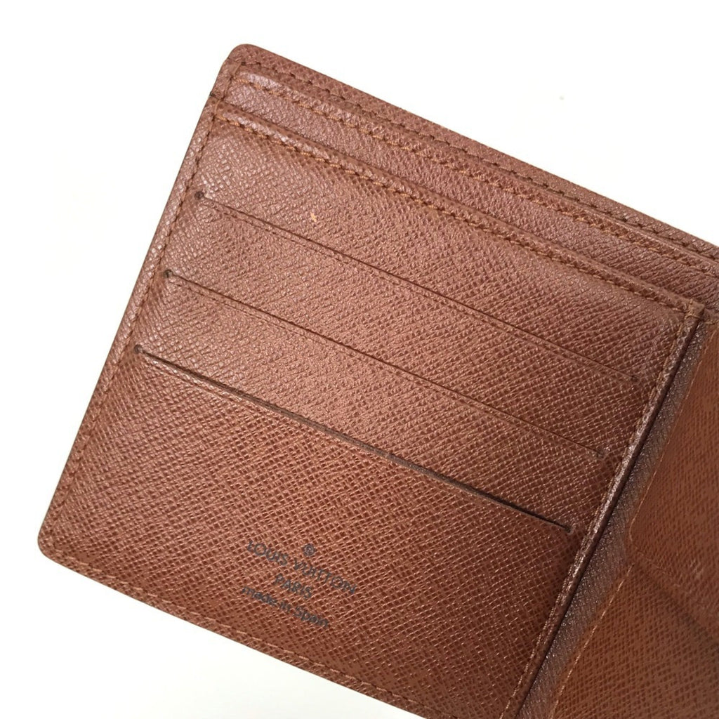 Louis Vuitton Monogram Brown Monogram Wallet (Bi-Fold) (Pre-Owned)