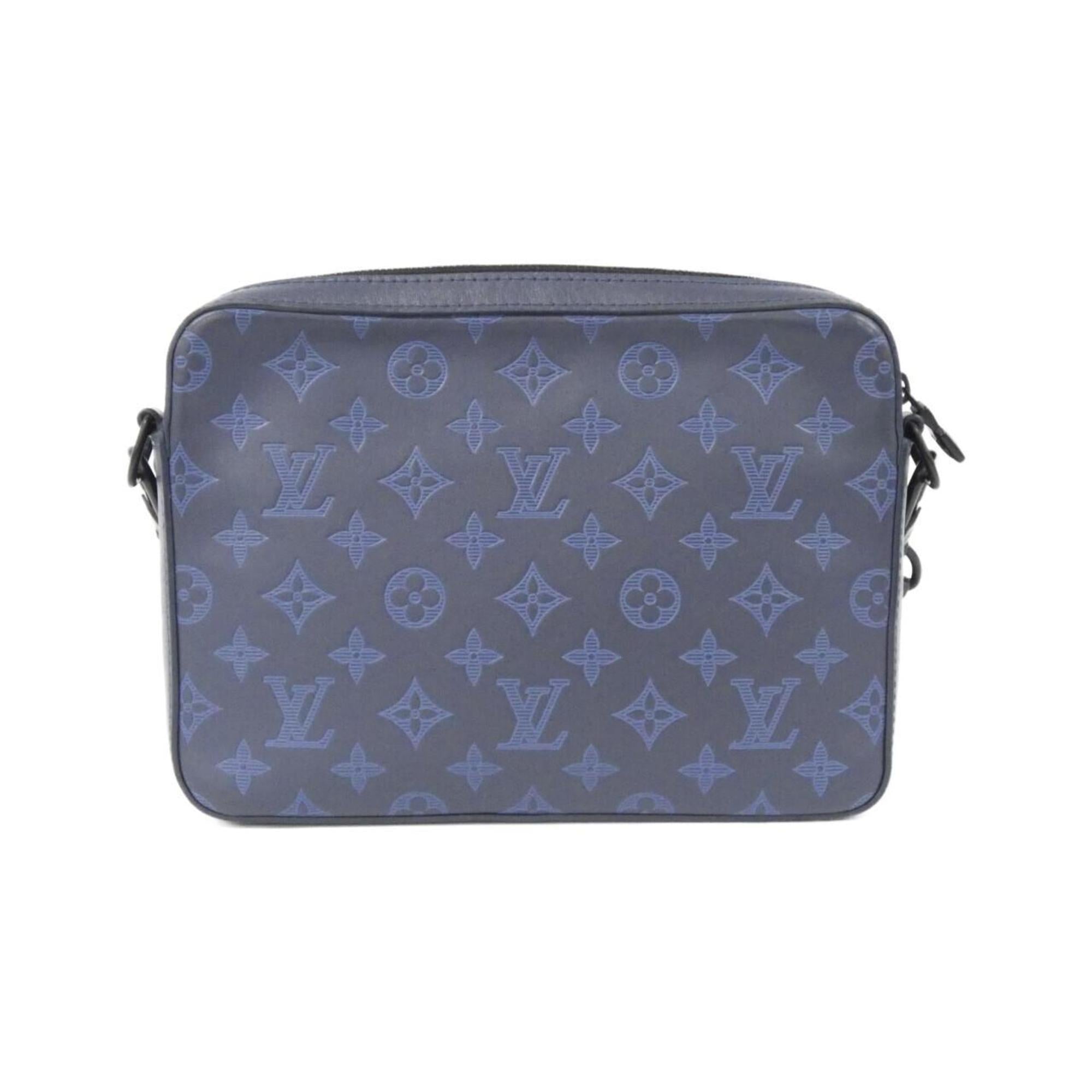 Louis Vuitton Leather Shoulder Bag (Pre-Owned)