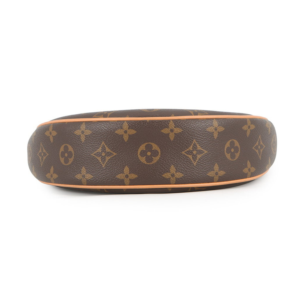 Louis Vuitton Beige Monogram Monogram Shoulder Bag (Pre-Owned)