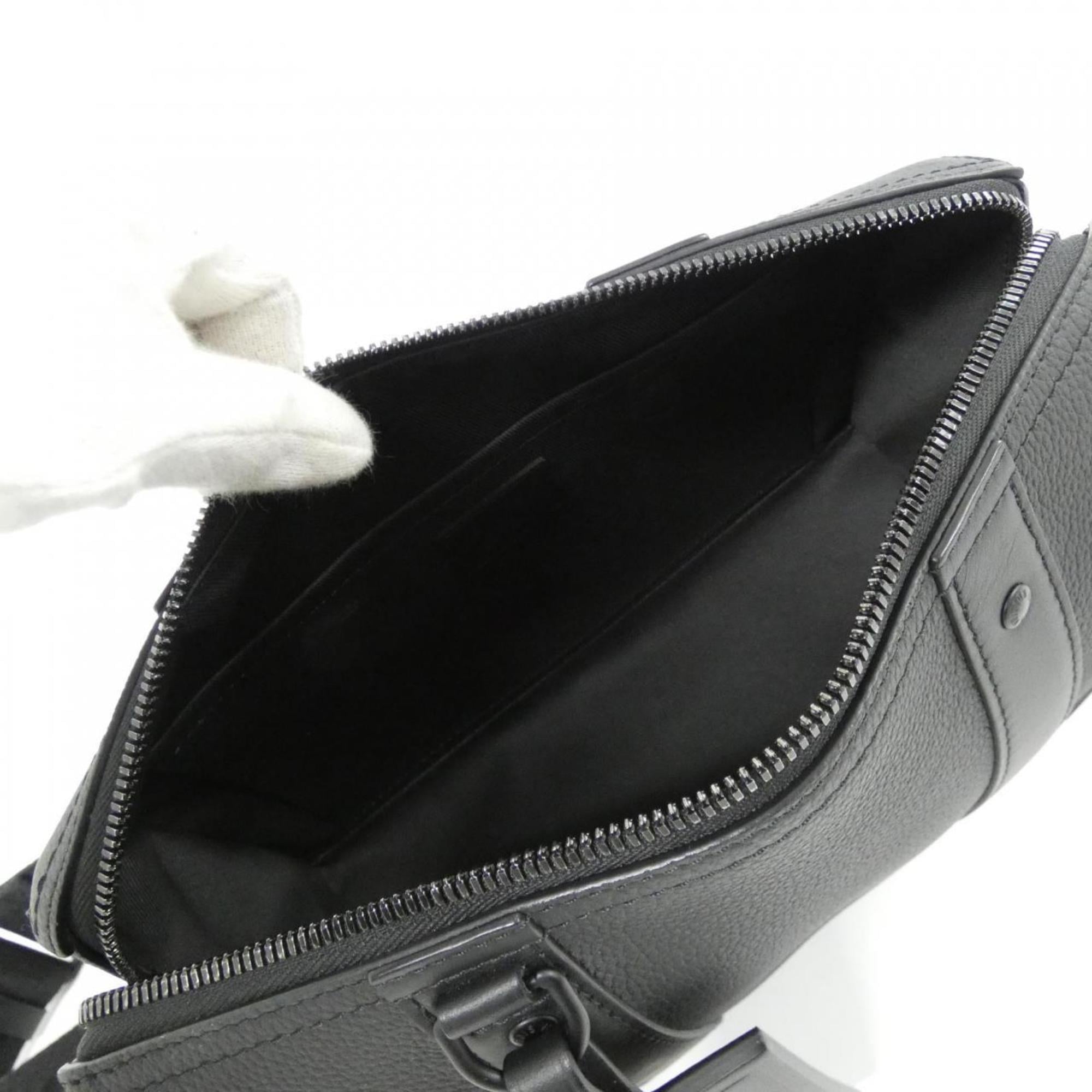 Louis Vuitton Black Leather Shoulder Bag (Pre-Owned)