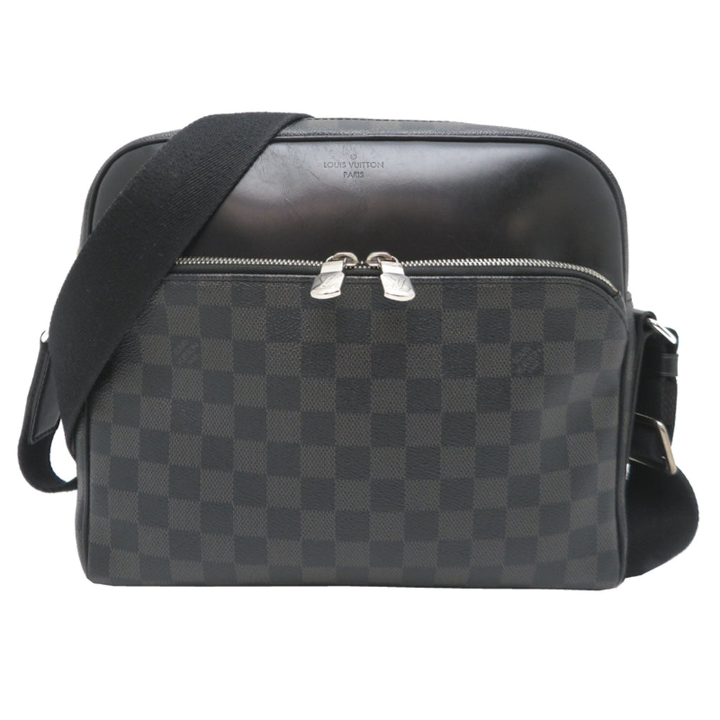 Louis Vuitton Black Damier Graphite Shoulder Bag (Pre-Owned)
