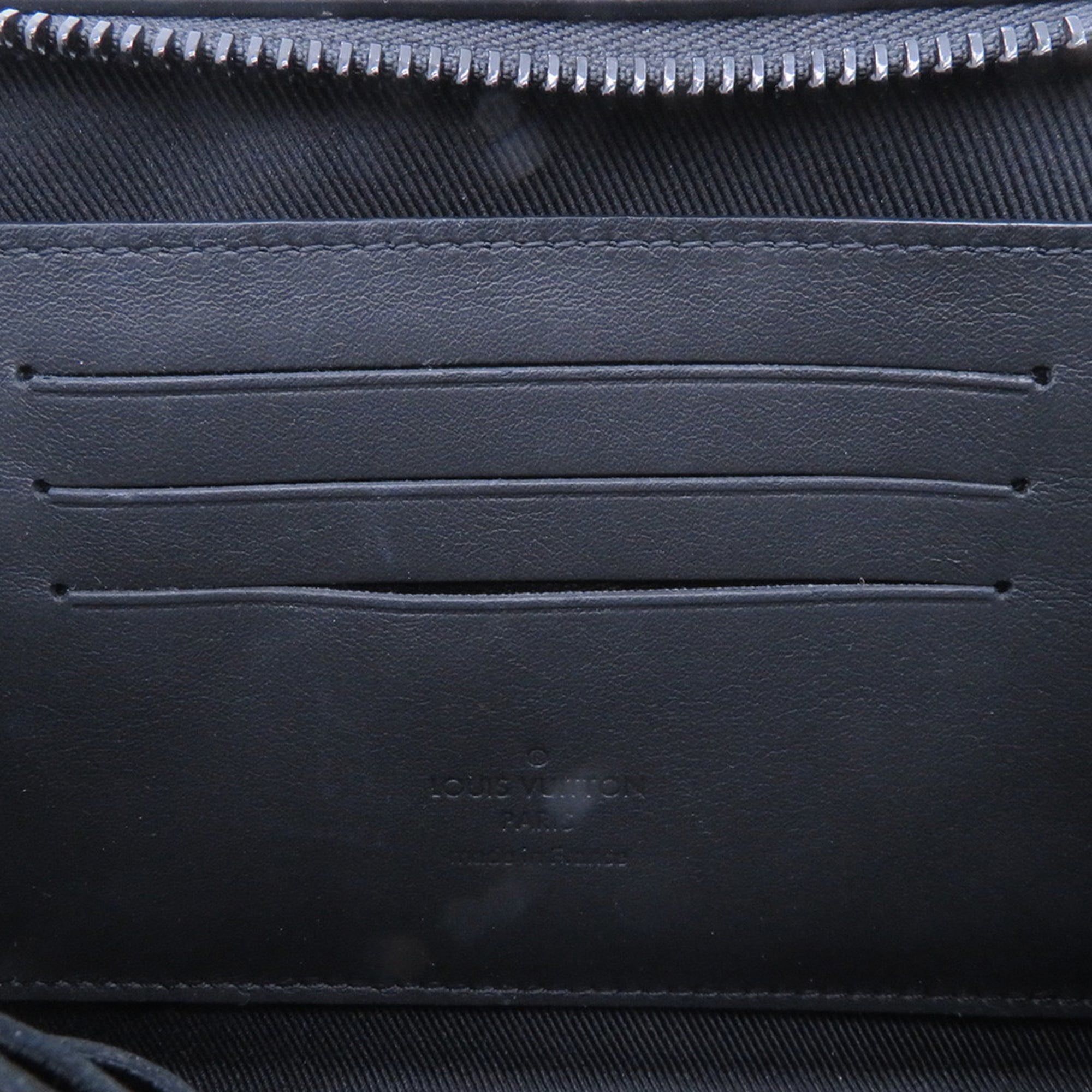 Louis Vuitton Black Noir Chain/Shoulder Wallet (Pre-Owned)