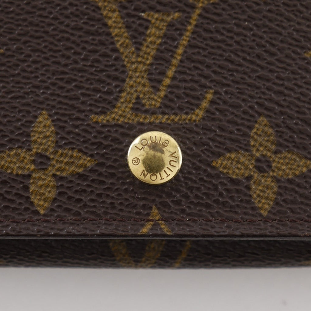 Louis Vuitton Brown Monogram Canvas Wallet (Bi-Fold) (Pre-Owned)