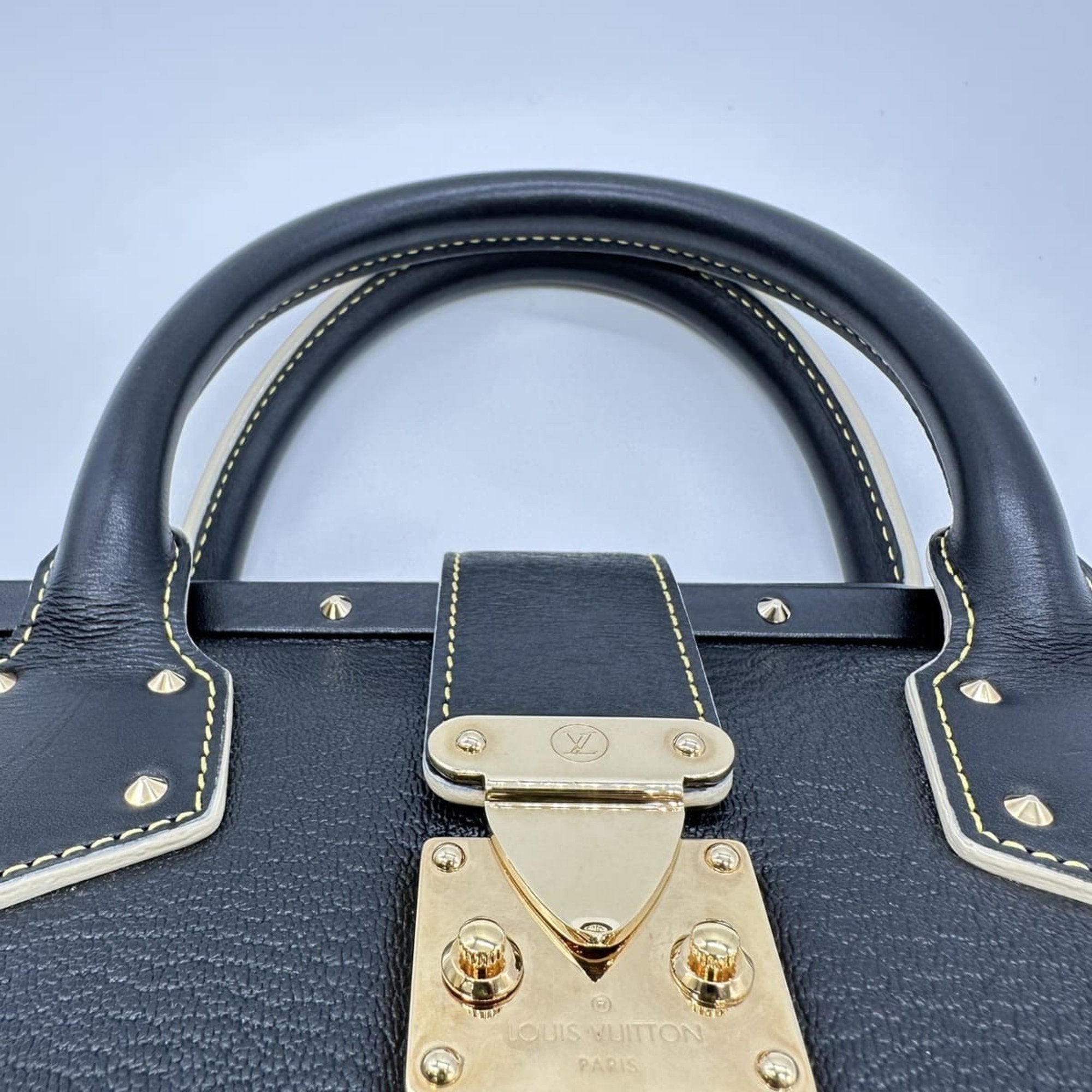 Louis Vuitton Black Suhali Leather Handbag (Pre-Owned)