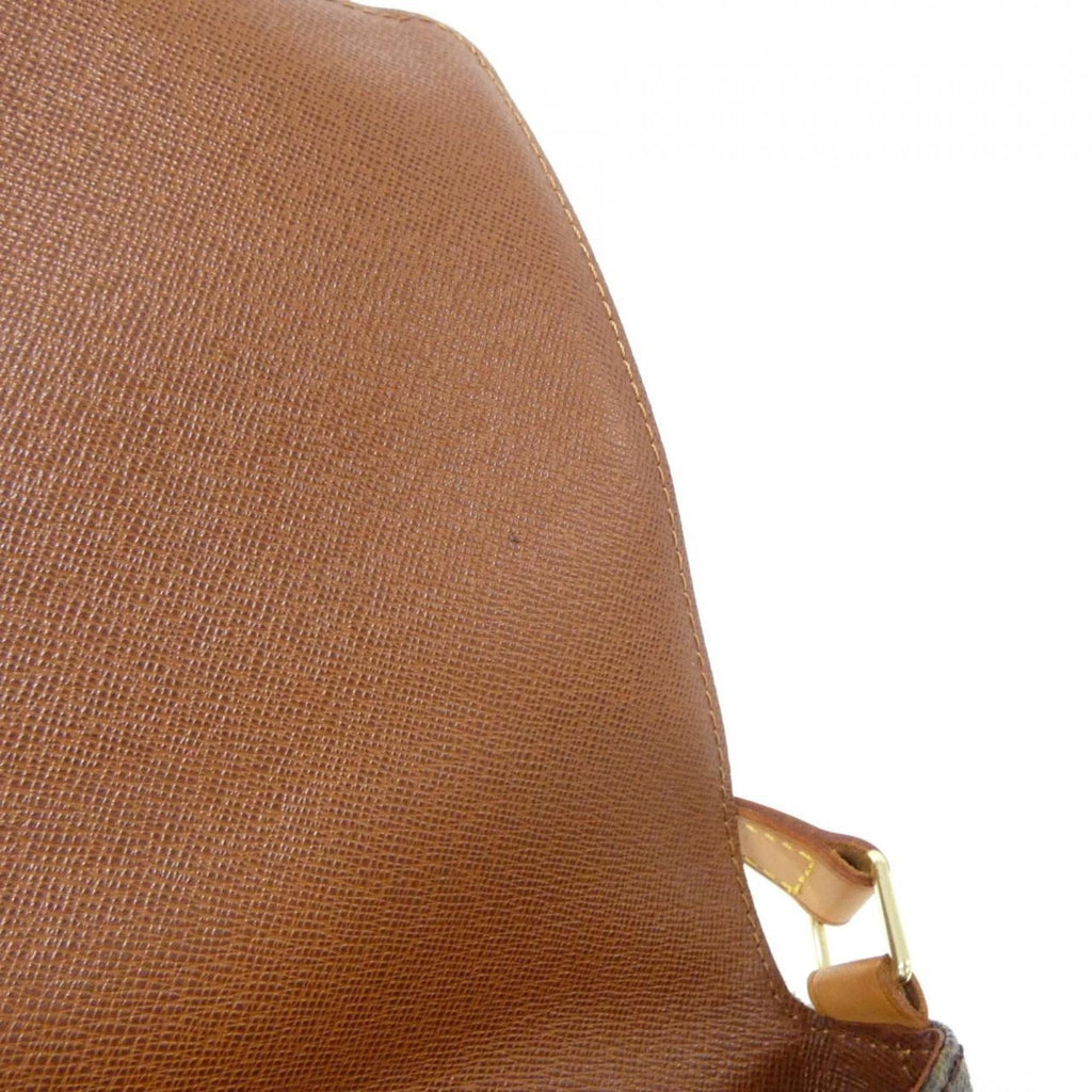 Louis Vuitton Marron Coated Canvas Shoulder Bag (Pre-Owned)