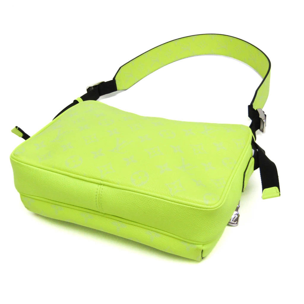 Outdoor Messenger Bag Monogram Taigarama
