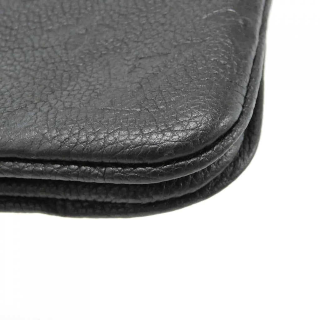 Louis Vuitton Black Leather Pochette Shoulder Bag (Pre-Owned)
