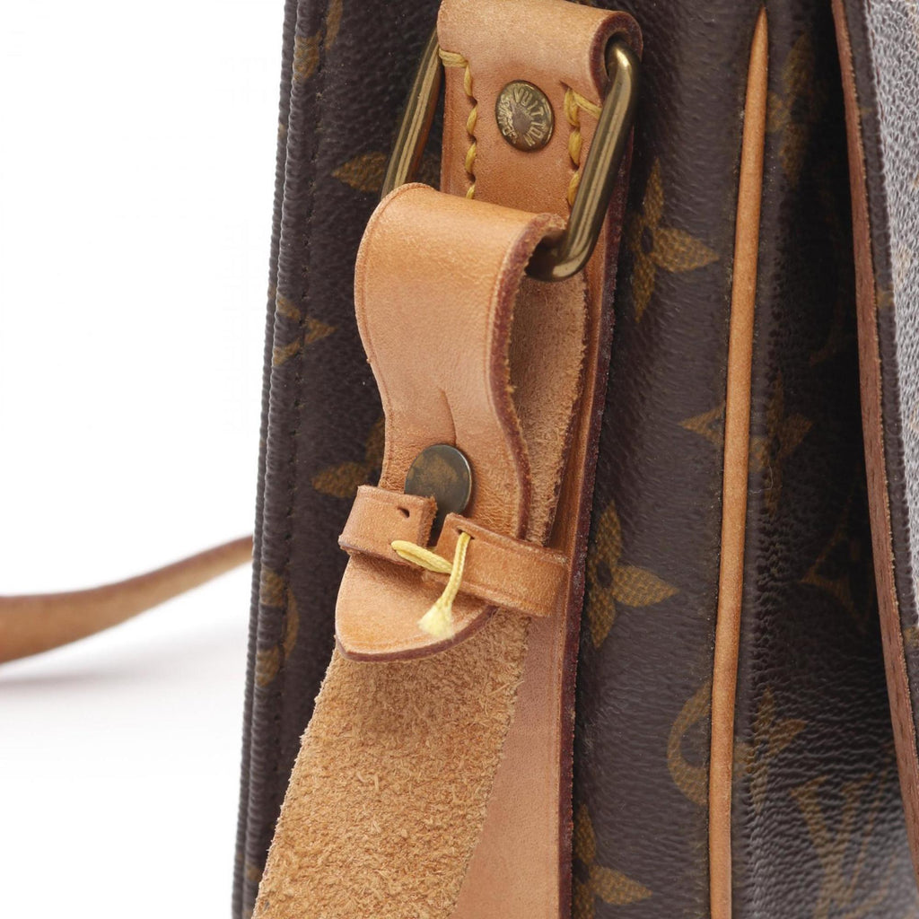 Louis Vuitton Brown Monogram Monogram Shoulder Bag (Pre-Owned)