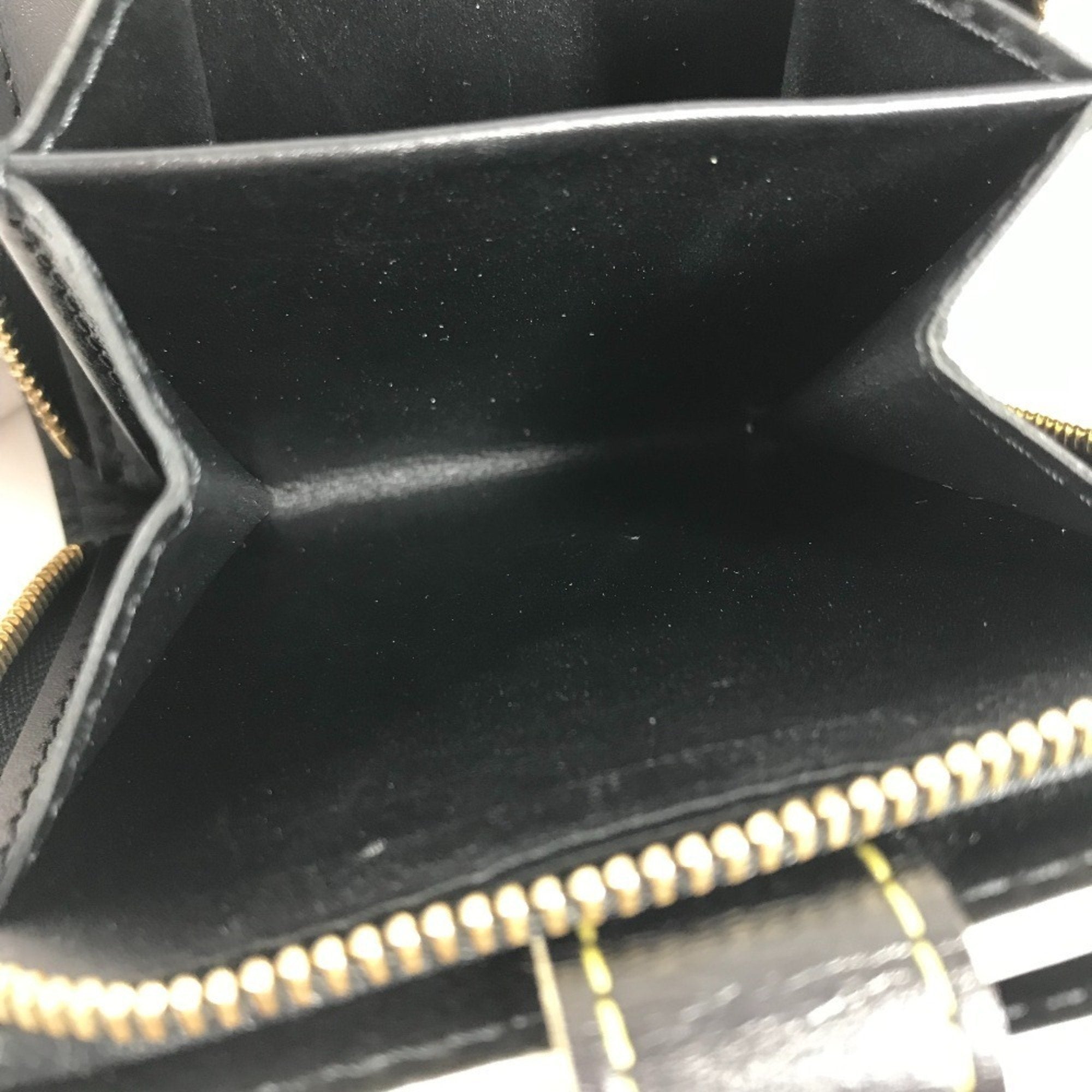 Louis Vuitton Suhali Black Noir Suhali Leather Wallet (Bi-Fold) (Pre-Owned)