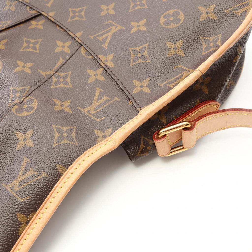 Louis Vuitton Brown Coated Canvas Leather Shoulder Bag (Pre-Owned)