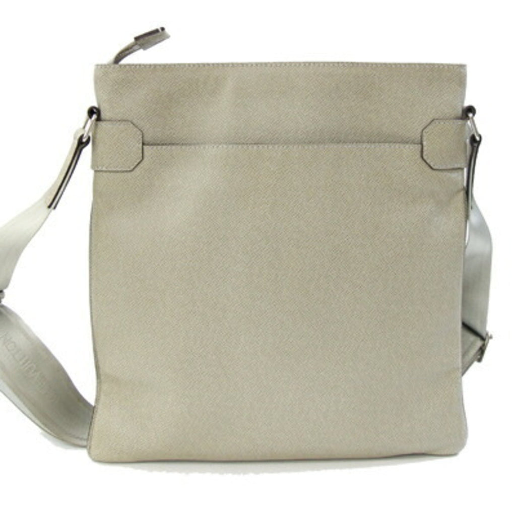Louis Vuitton Taiga Polaire Taiga Leather Shoulder Bag (Pre-Owned)