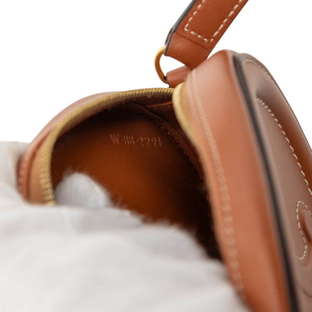 Triomphe Oval Crossbody Bag Leather