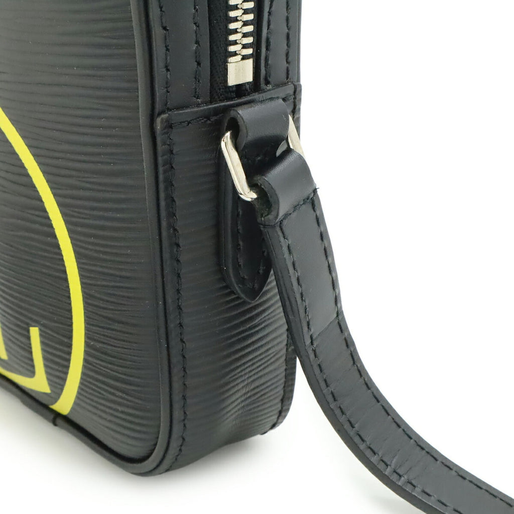 Louis Vuitton Epi Black Noir Epi Leather Pochette Shoulder Bag (Pre-Owned)