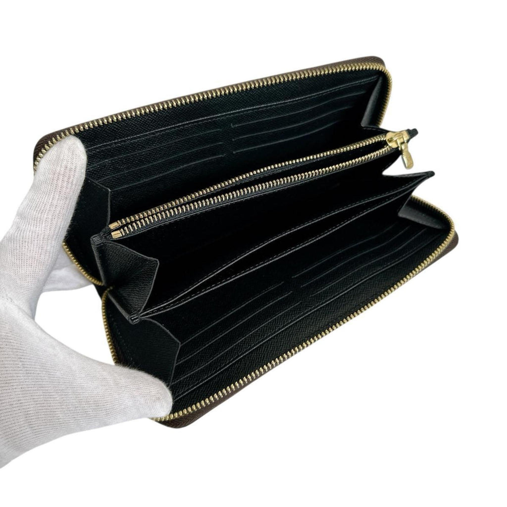 Louis Vuitton Brown Monogram Monogram Long Wallet (Bi-Fold) (Pre-Owned)