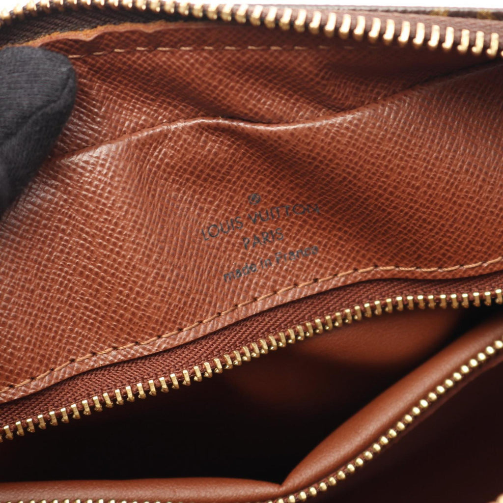 Louis Vuitton Brown Coated Canvas Leather Shoulder Bag (Pre-Owned)
