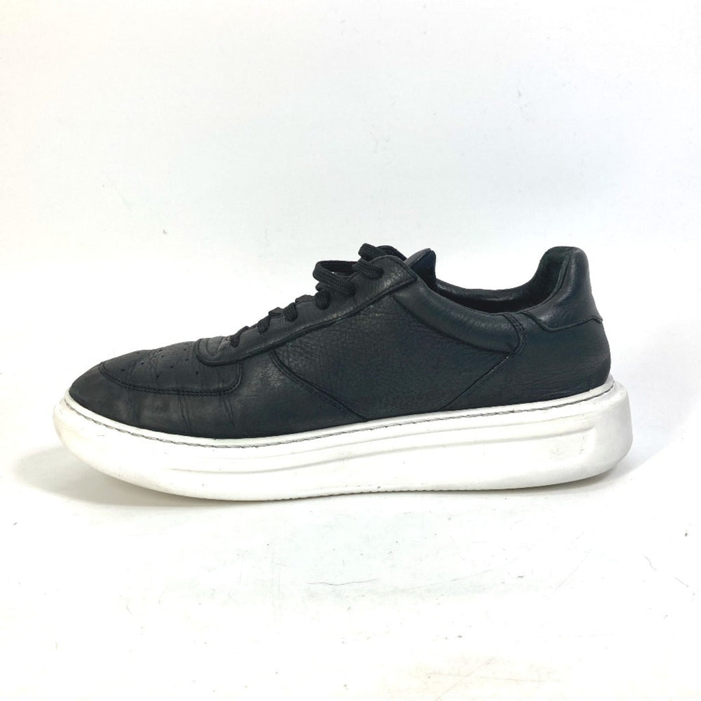 Louis Vuitton Black Sneakers (Pre-Owned)