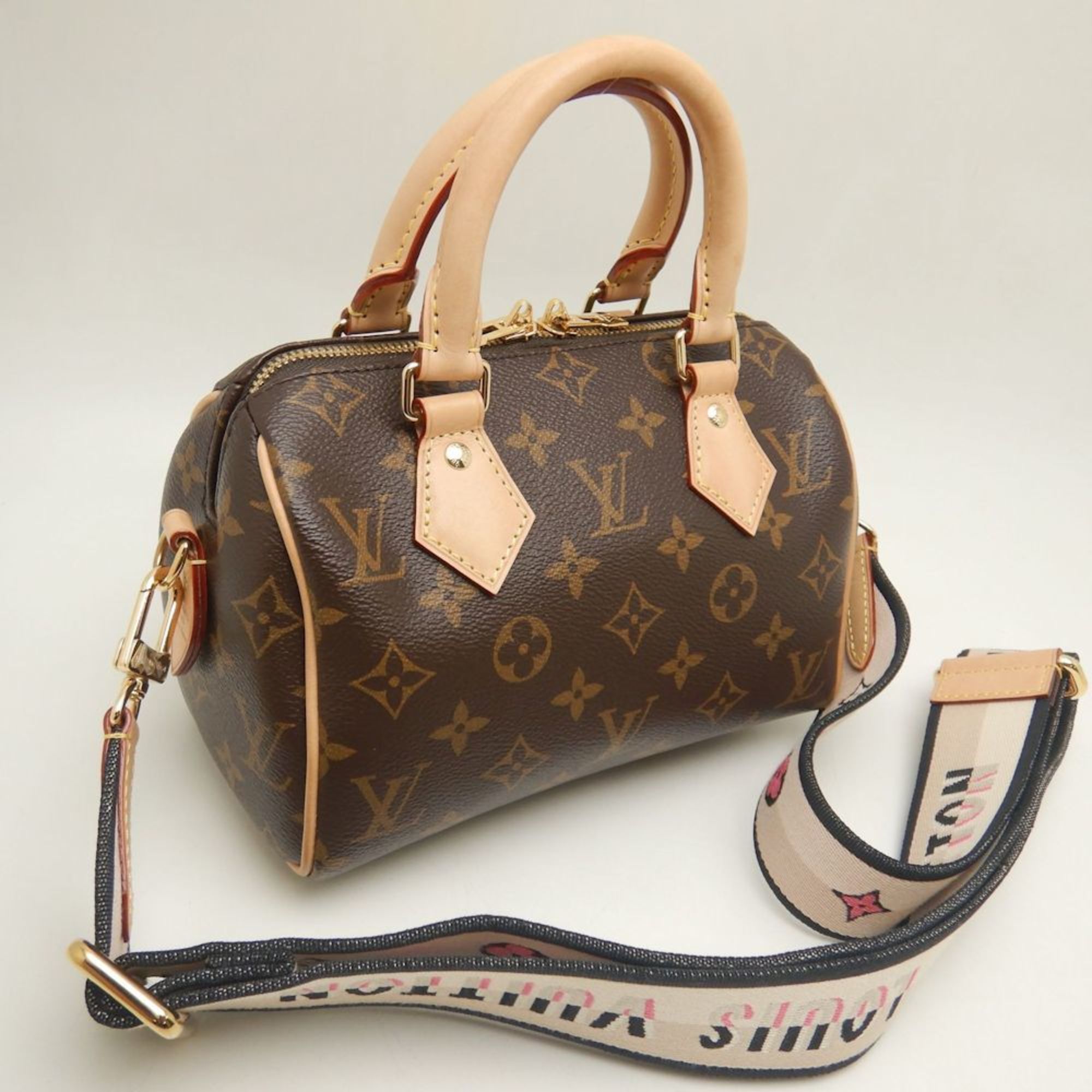 Louis Vuitton Monogram Noir Pvc Handbag (Pre-Owned)