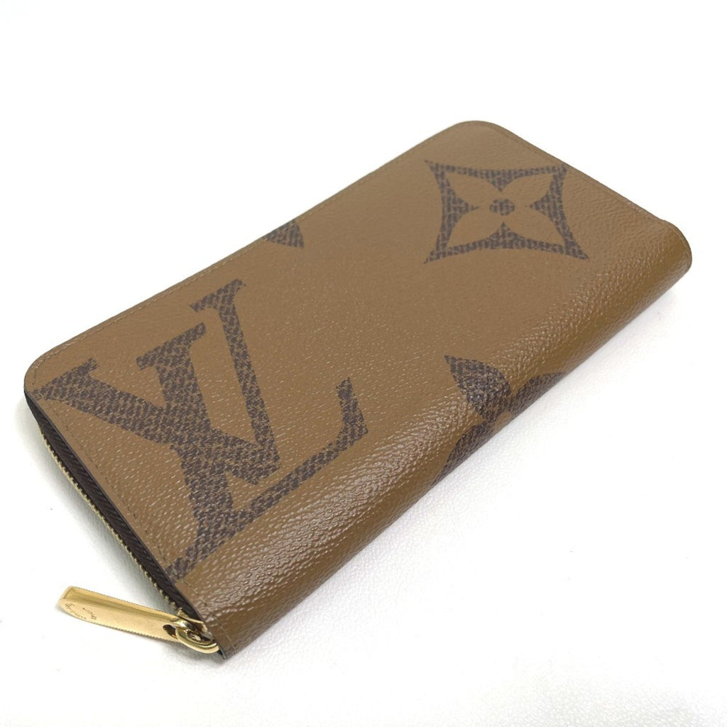 Louis Vuitton Monogram Brown Monogram Long Wallet (Bi-Fold) (Pre-Owned)