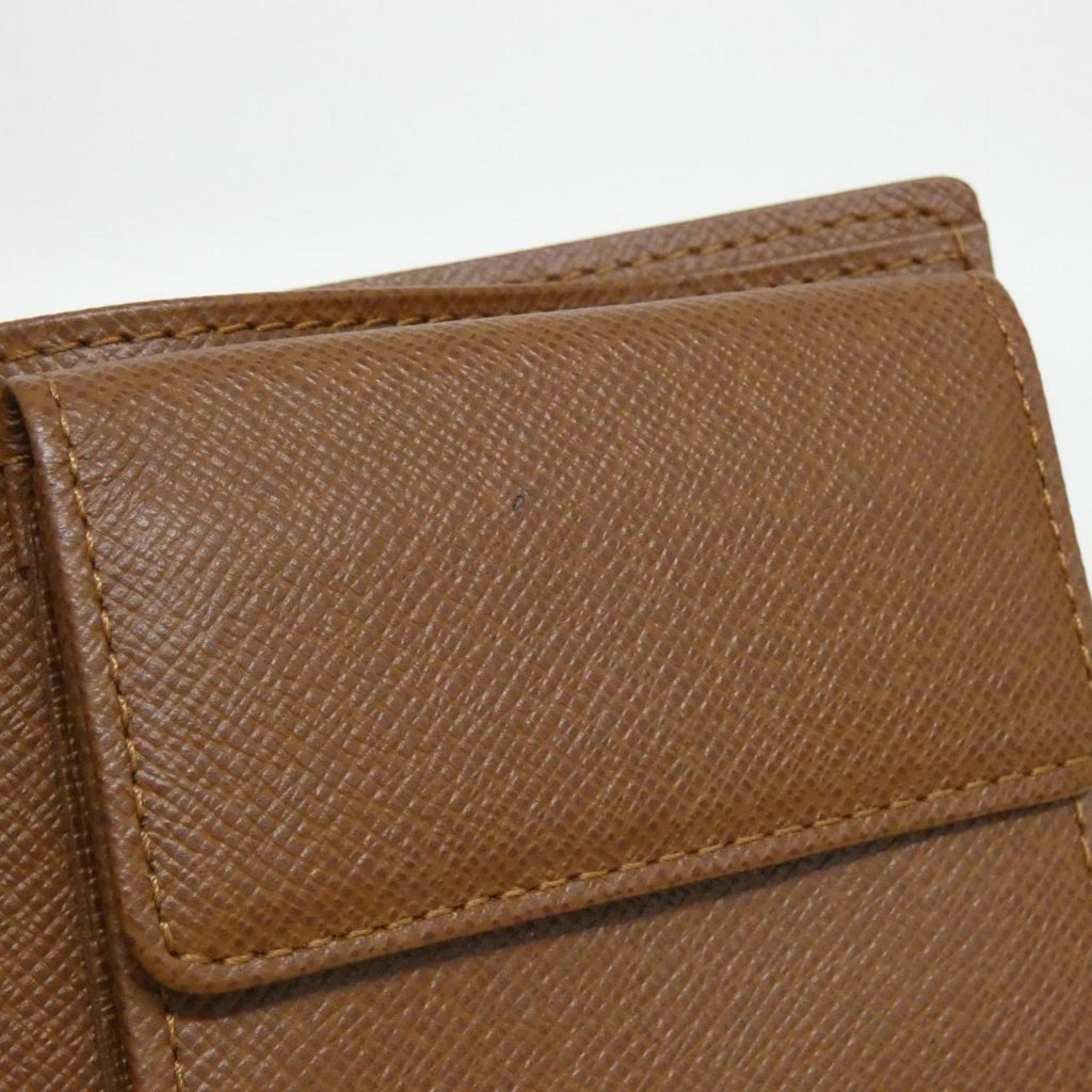 Louis Vuitton Marron Coated Canvas Wallet (Bi-Fold) (Pre-Owned)