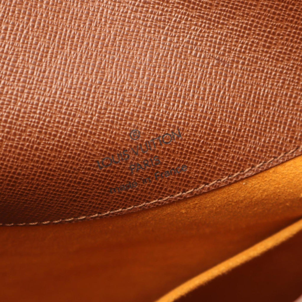Louis Vuitton Brown Coated Canvas Leather Shoulder Bag (Pre-Owned)