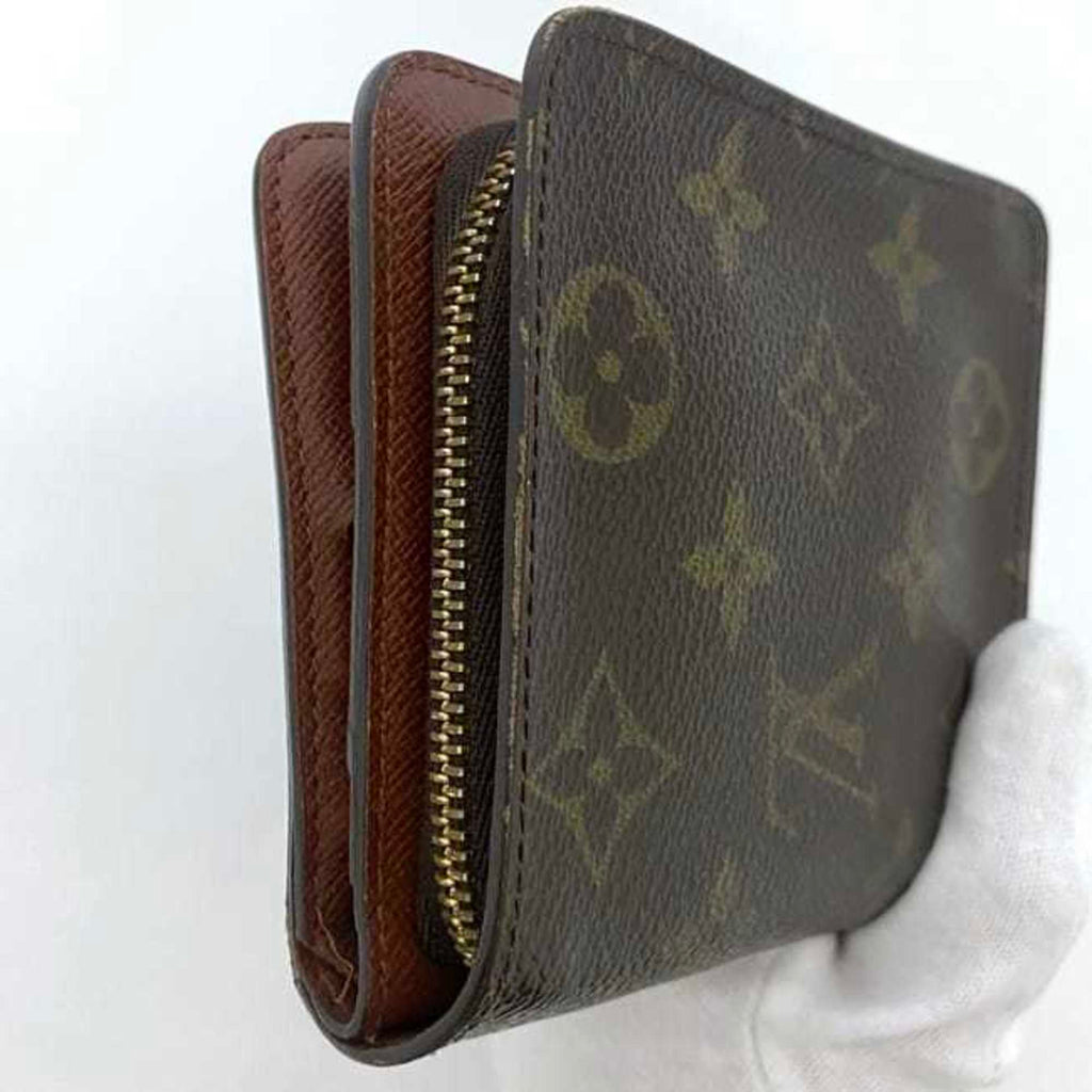 Louis Vuitton Brown Monogram Wallet (Bi-Fold) (Pre-Owned)