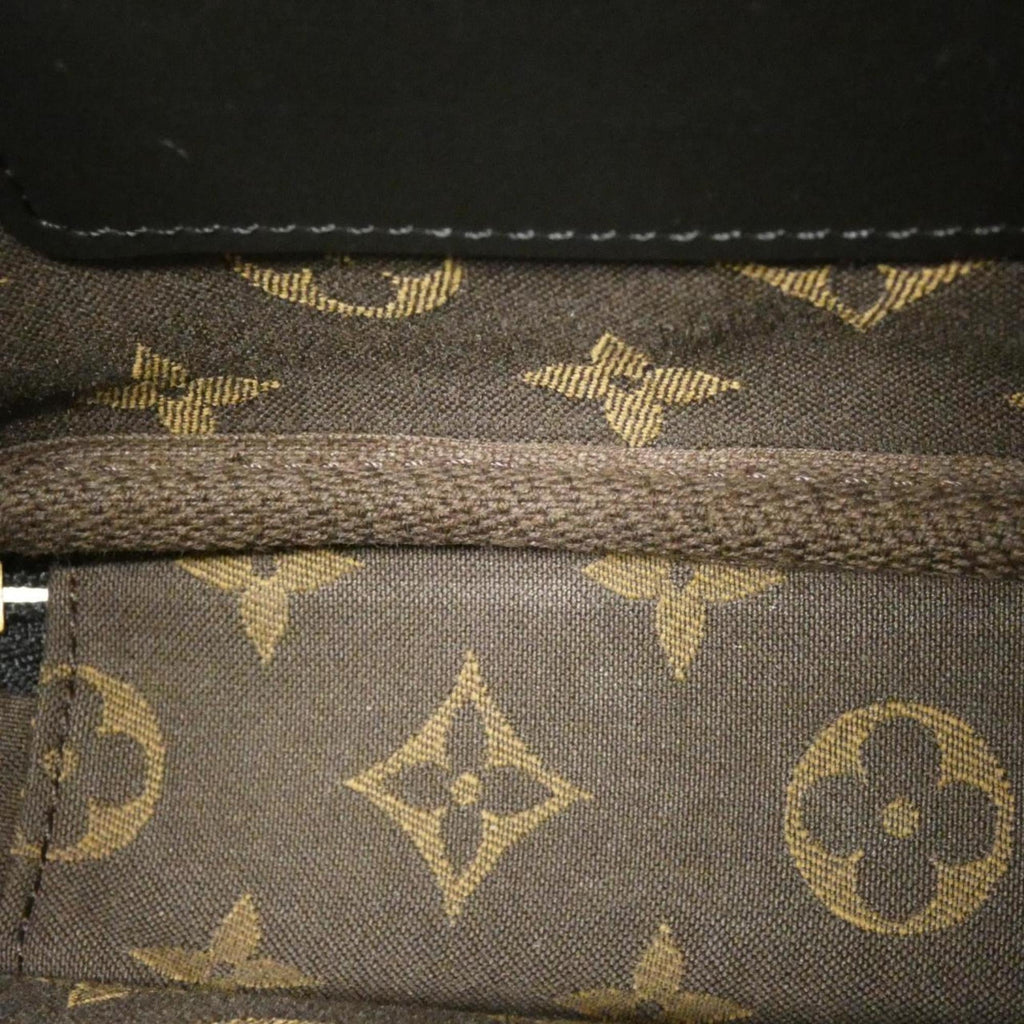 Louis Vuitton Black Leather Shoulder Bag (Pre-Owned)
