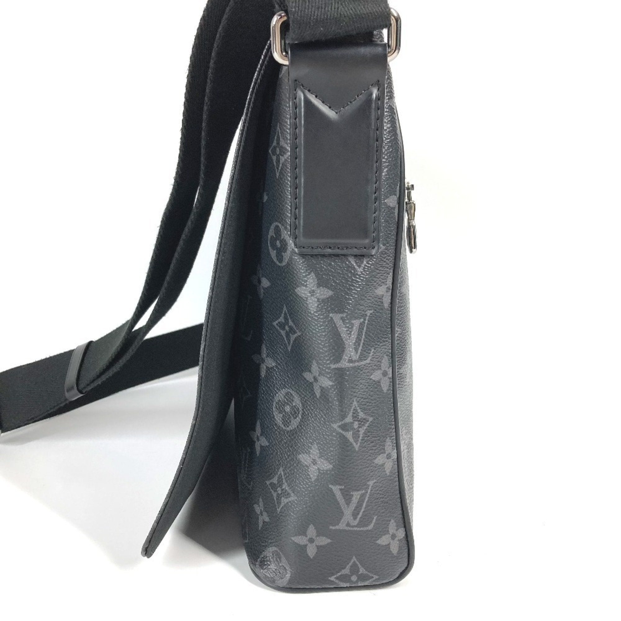 Louis Vuitton Black Monogram Eclipse Monogram Eclipse Shoulder Bag (Pre-Owned)