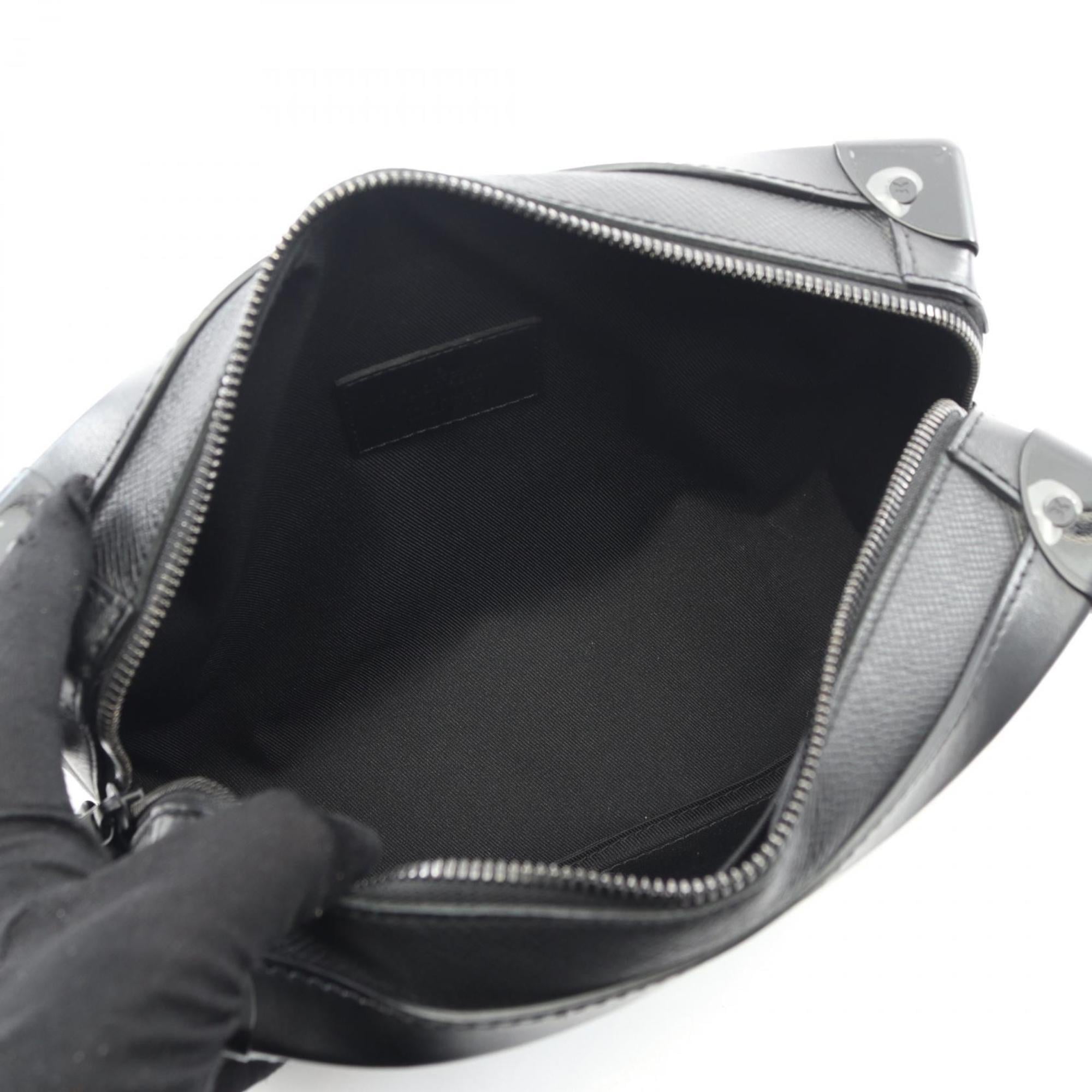 Louis Vuitton Black Multi-Color Taiga Leather Shoulder Bag (Pre-Owned)
