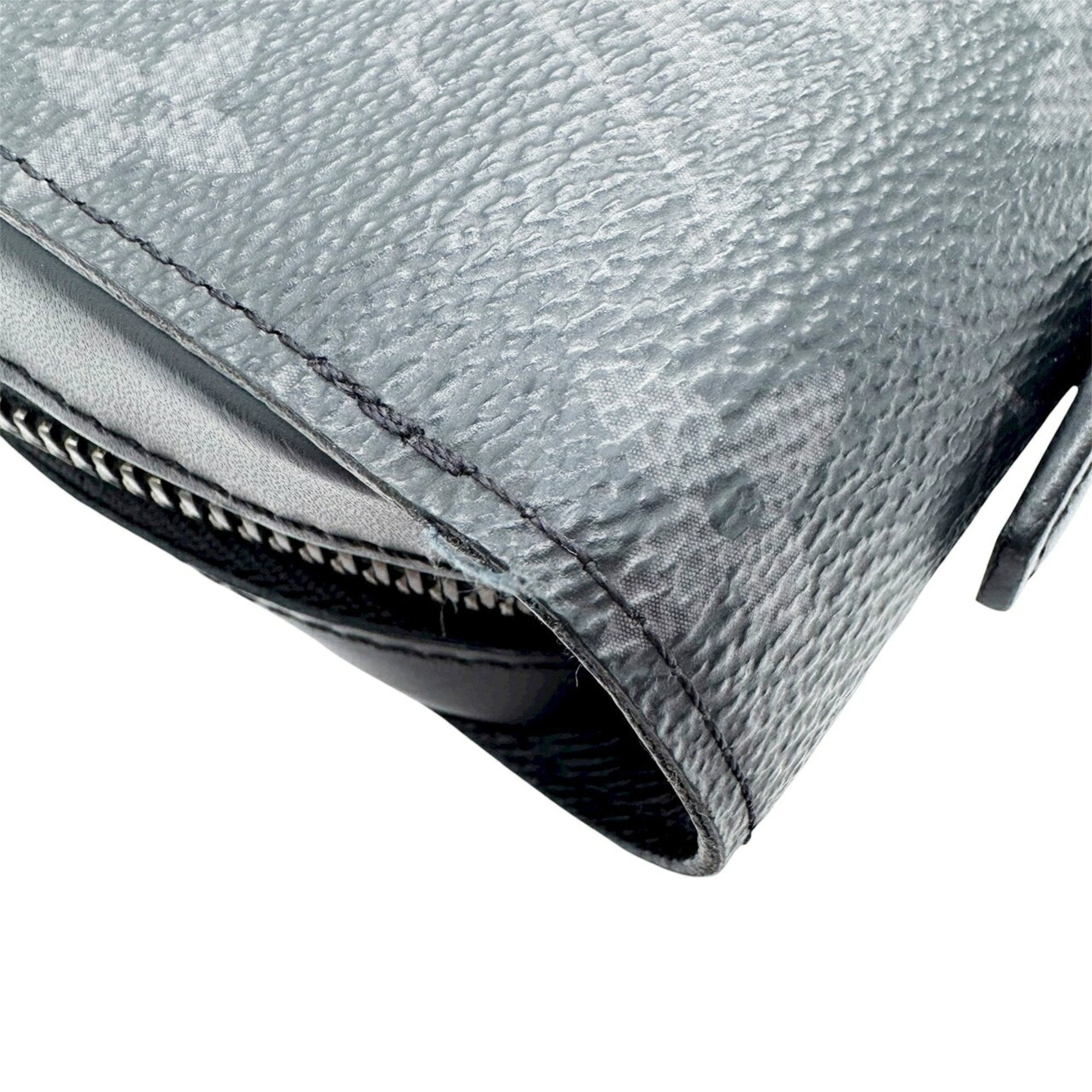 Louis Vuitton Black Gray Monogram Eclipse Monogram Eclipse Long Wallet (Bi-Fold) (Pre-Owned)