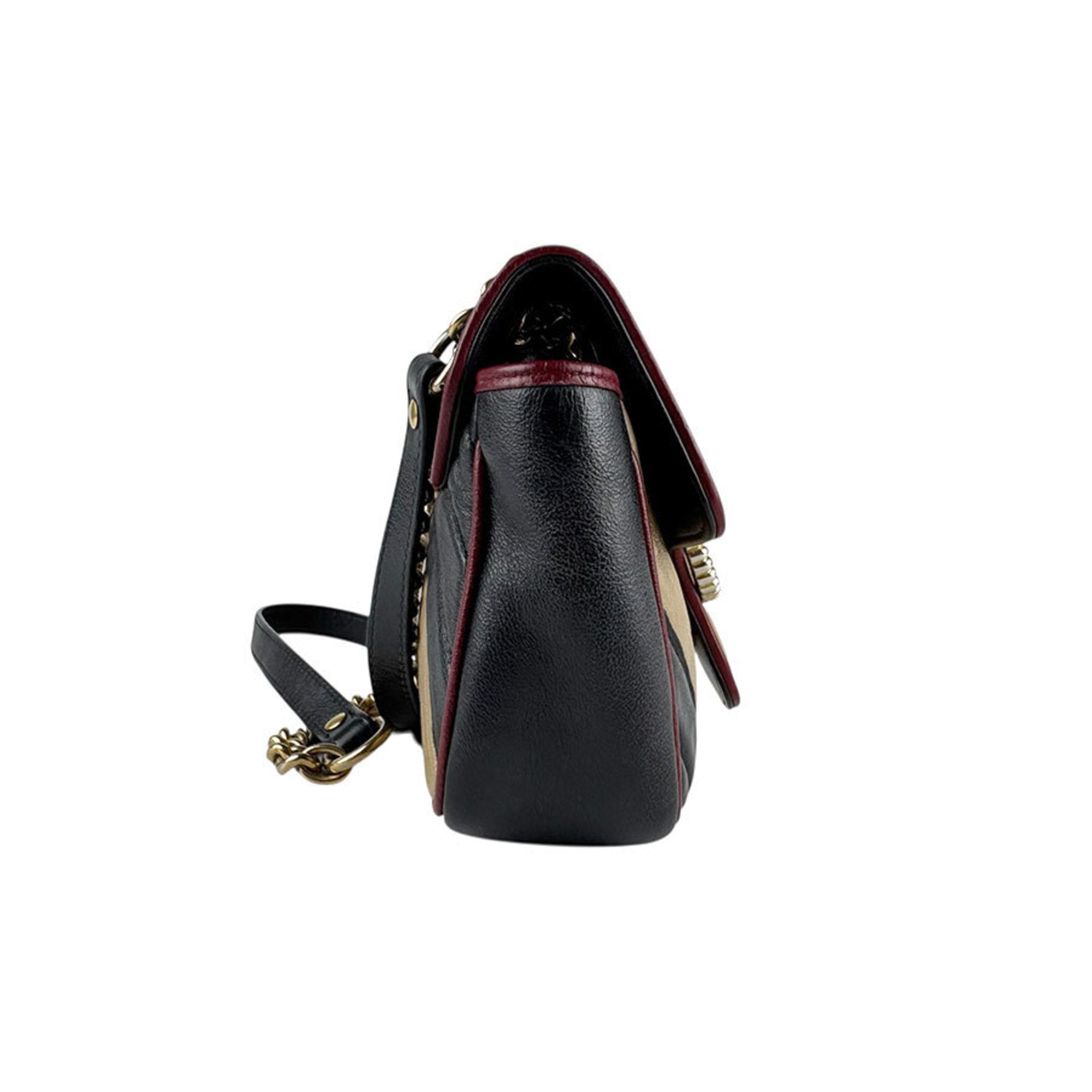 GG Marmont Flap Bag Diagonal Quilted Leather Mini