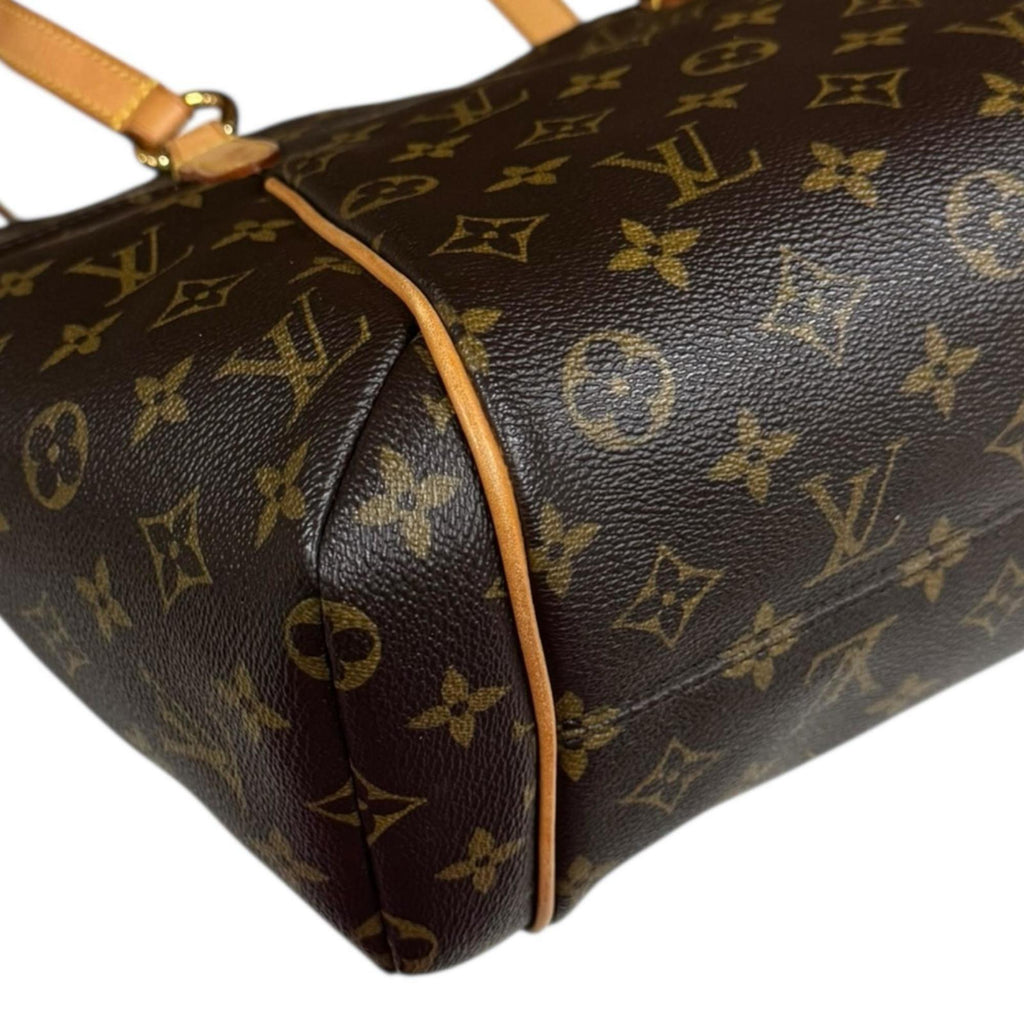 Louis Vuitton Brown Monogram Canvas Tote Bag (Pre-Owned)