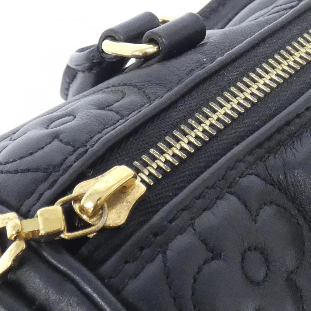 Louis Vuitton Black Leather Shoulder Bag (Pre-Owned)